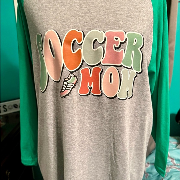 jlt Tops - Soccer Mom Graphic Raglan Tee